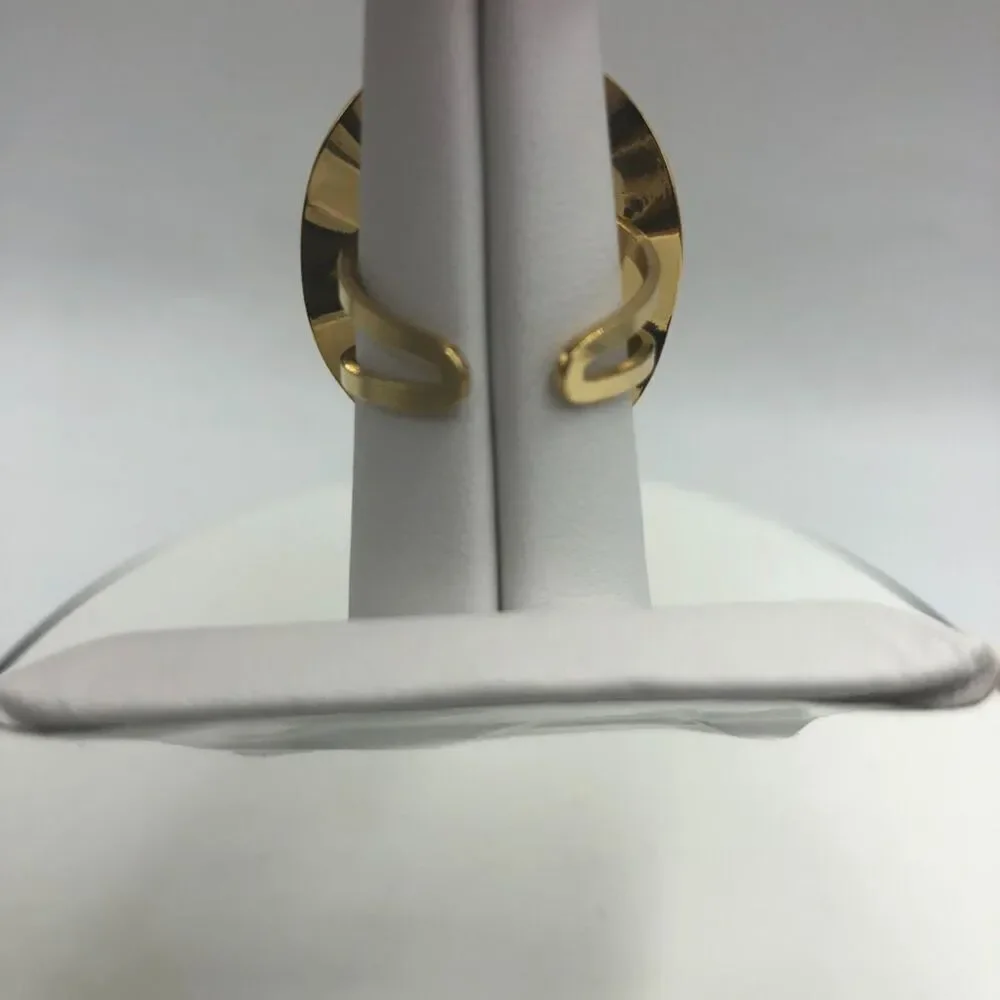 18K Gold Plated Womens Faux Centered Gem Open Back Ring Modern Design Waterproof